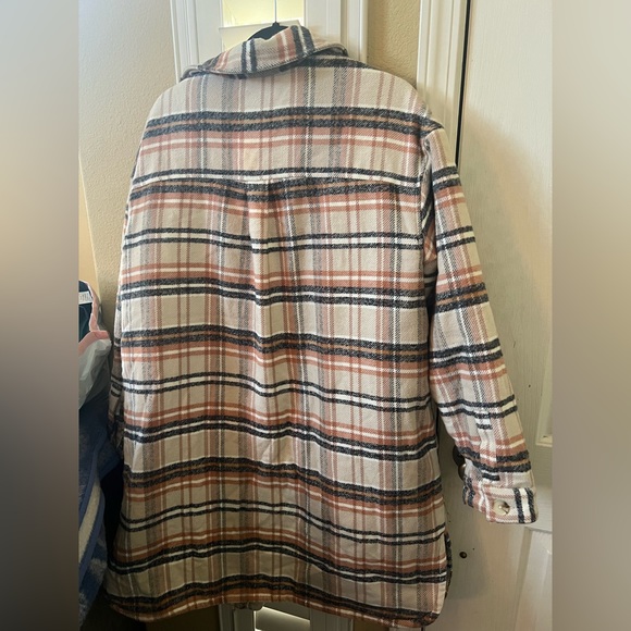 Universal Thread plaid shacket - Picture 5 of 5